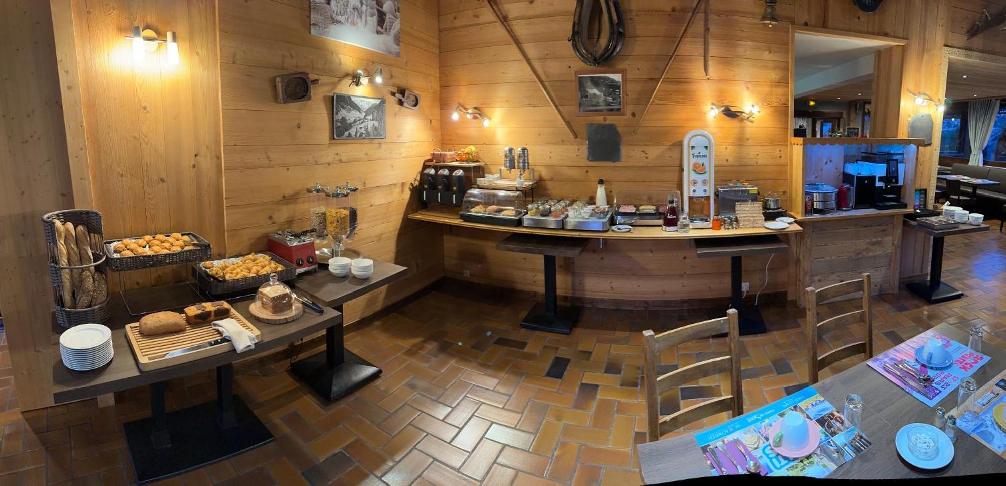 索利酒店 莫尔济讷 外观 照片