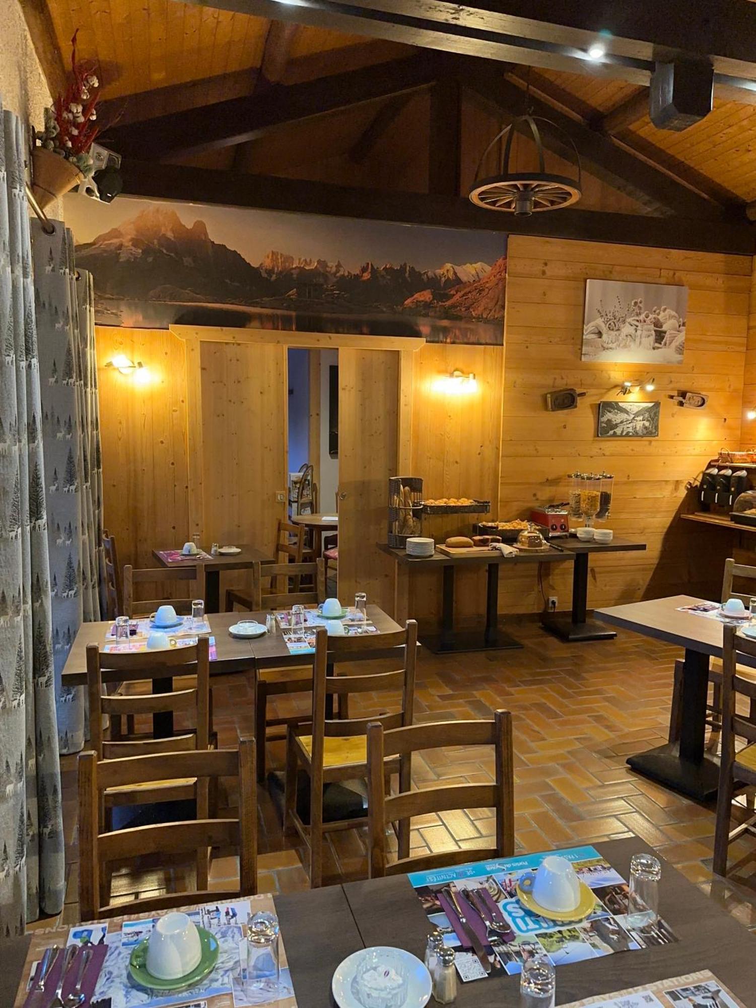 索利酒店 莫尔济讷 外观 照片